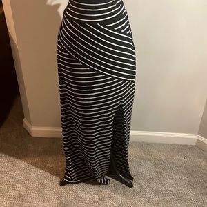 Black and white maxi skirt